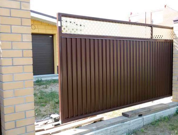 Эстетика и Надежность: Ворота Grand Line для Вашего Дома в Качканаре от 36413 руб